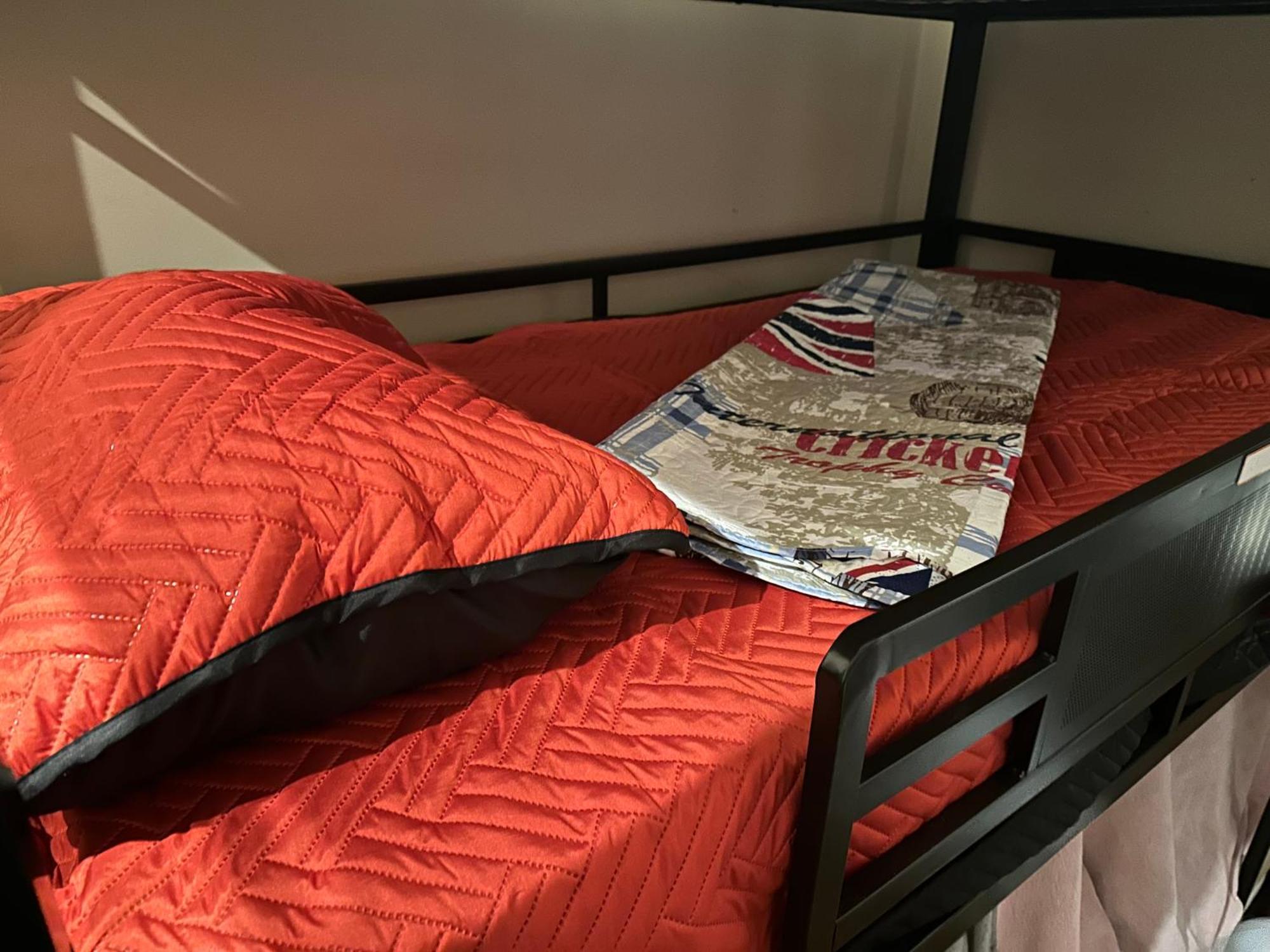 Ferry Hostel Ньюарк Екстер'єр фото